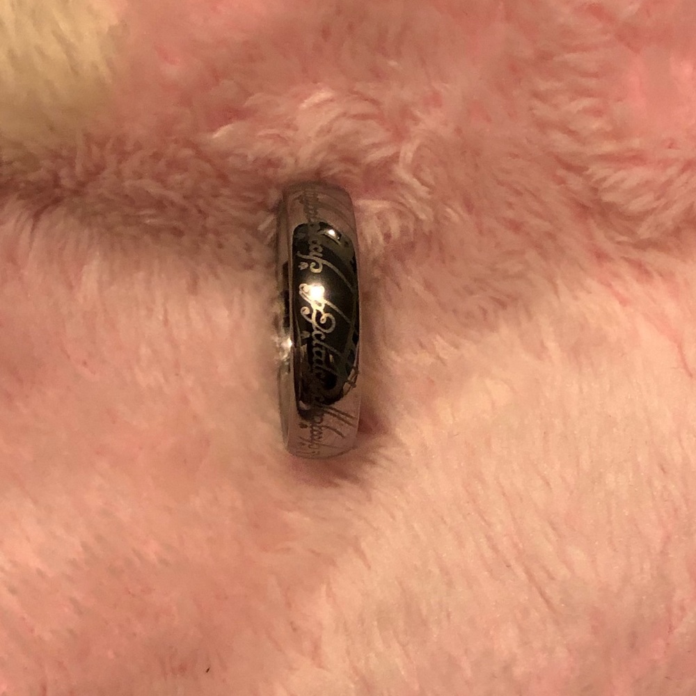Ring - Picture 4 of 4